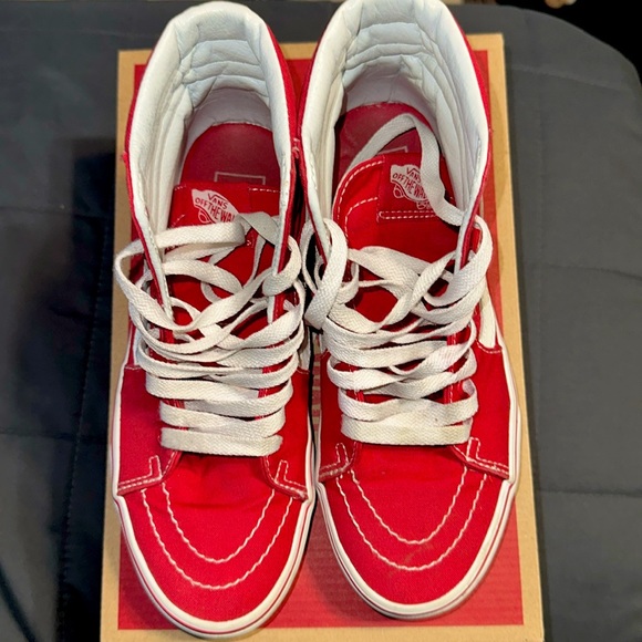 Men’s high top red vans - Picture 2 of 3